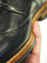 画像をギャラリービューアに読み込む, Jalan Sriwijaya "PN02 メダリオンシューズ”