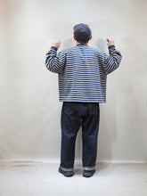 画像をギャラリービューアに読み込む, AUDIENCE "クルーネック クロップド 長袖Tシャツ NAVY/GREY ボーダー"