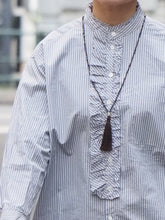 画像をギャラリービューアに読み込む, NOUVELLES DU PARADIS "フリルアレンジ ブラウス BLUE STRIPE"