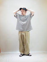 画像をギャラリービューアに読み込む, SETTO × toulouse "2タック ワイドテーパードチノパンツ BEIGE"