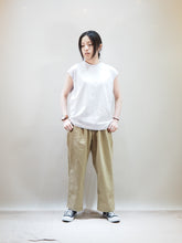 画像をギャラリービューアに読み込む, SETTO × toulouse "2タック ワイドテーパードチノパンツ BEIGE"