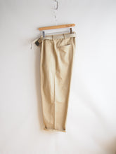 画像をギャラリービューアに読み込む, SETTO × toulouse "2タック ワイドテーパードチノパンツ BEIGE"