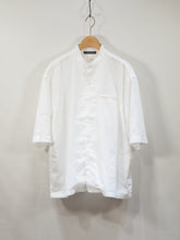 画像をギャラリービューアに読み込む, TIGRE BROCANTE "ライトリネン ベニスビーチスタンドカラーシャツ WHITE"