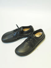 画像をギャラリービューアに読み込む, TRIPPEN "BORDER MEN (鹿革)"