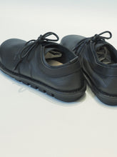 画像をギャラリービューアに読み込む, TRIPPEN "BORDER MEN (鹿革)"