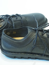 画像をギャラリービューアに読み込む, TRIPPEN "BORDER WOMEN (鹿革) "