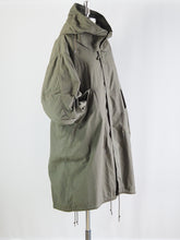 画像をギャラリービューアに読み込む, kha:ki "NEW TYPE-65 COAT"