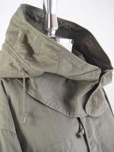 画像をギャラリービューアに読み込む, kha:ki "NEW TYPE-65 COAT"