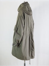 画像をギャラリービューアに読み込む, kha:ki "NEW TYPE-65 COAT"