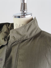 画像をギャラリービューアに読み込む, kha:ki "NEW TYPE-65 COAT"