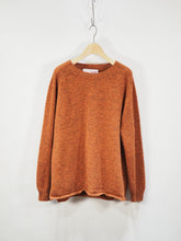 画像をギャラリービューアに読み込む, John Tulloch "シェットランドラムウール クルーネックセーター EMBER "