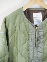 画像をギャラリービューアに読み込む, KHA:KI "MIL QUILT ZIP UP JACKET OLIVE"