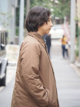 画像をギャラリービューアに読み込む, AUDIENCE "60/40クロス 中綿ステンカラーコート CAMEL BROWN"