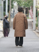 画像をギャラリービューアに読み込む, AUDIENCE "60/40クロス 中綿ステンカラーコート CAMEL BROWN"
