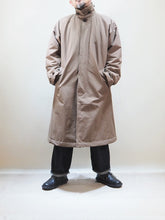 画像をギャラリービューアに読み込む, AUDIENCE "60/40クロス 中綿ステンカラーコート CAMEL BROWN"