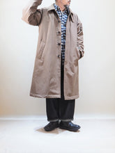 画像をギャラリービューアに読み込む, AUDIENCE "60/40クロス 中綿ステンカラーコート CAMEL BROWN"