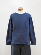 画像をギャラリービューアに読み込む, John Tulloch "シェットランドラムウール クルーネックセーター DARK NAVY"