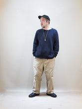 画像をギャラリービューアに読み込む, John Tulloch "シェットランドラムウール クルーネックセーター DARK NAVY"