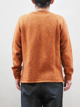 画像をギャラリービューアに読み込む, John Tulloch "シェットランドラムウール クルーネックセーター EMBER "