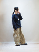 画像をギャラリービューアに読み込む, John Tulloch "シェットランドラムウール クルーネックセーター DARK NAVY"