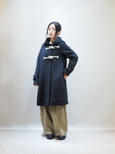 画像をギャラリービューアに読み込む, mizuiro ind "ウールメルトン Aライン フード付きコート BLACK"