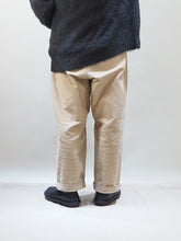 画像をギャラリービューアに読み込む, setto × toulouse "モールスキン 2タック ワイドパンツ BEIGE"