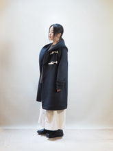 画像をギャラリービューアに読み込む, mizuiro ind "ウールメルトン Aライン フード付きコート BLACK"