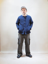 画像をギャラリービューアに読み込む, AUDIENCE "ストライプキルト ノーカラースナップジャケット NAVY"