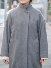 画像をギャラリービューアに読み込む, mizuiro ind "スタンドカラーロングコート CHARCOAL"