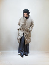 画像をギャラリービューアに読み込む, miffew "NO COLLAR DOWN COAT BEIGE"