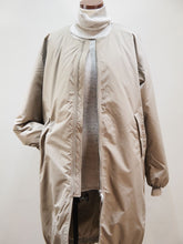 画像をギャラリービューアに読み込む, miffew "NO COLLAR DOWN COAT BEIGE"