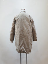 画像をギャラリービューアに読み込む, miffew "NO COLLAR DOWN COAT BEIGE"