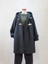 画像をギャラリービューアに読み込む, mizuiro ind "ウールメルトン Aライン フード付きコート BLACK"