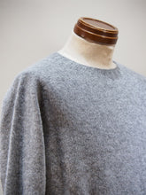 画像をギャラリービューアに読み込む, HARLEY "シェットランドウール オーバーサイズクルーネックセーター MID GREY"