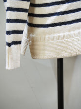 画像をギャラリービューアに読み込む, JAMES CHARLOTTE "ガンジーセーター NATURAL/NAVY”