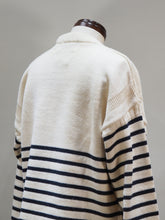 画像をギャラリービューアに読み込む, JAMES CHARLOTTE "ガンジーセーター NATURAL/NAVY”