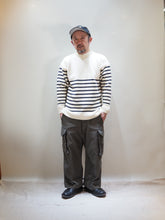 画像をギャラリービューアに読み込む, JAMES CHARLOTTE "ガンジーセーター NATURAL/NAVY”