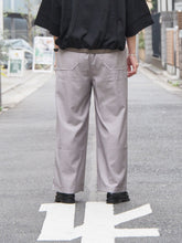 画像をギャラリービューアに読み込む, KHA:KI &quot;WIDE UTILITY PANTS&quot;
