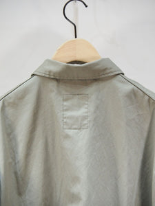 KHA:KI "WIDE SQUERE JACKET OLIVE"