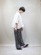 画像をギャラリービューアに読み込む, ORDINARY FITS "リネン カシュクールブラウス"
