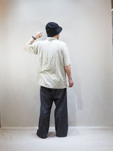 画像をギャラリービューアに読み込む, TIGRE BROCANTE "BDドライ天竺 ポロシャツ KHAKI BEIGE"
