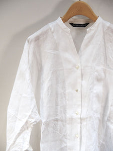 mizuiro ind "リネン スタンドカラーコクーンシャツ WHITE"