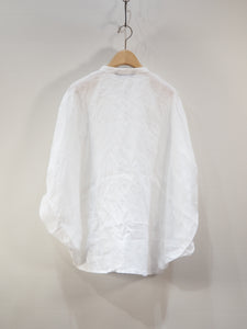 mizuiro ind "リネン スタンドカラーコクーンシャツ WHITE"