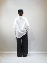 画像をギャラリービューアに読み込む, mizuiro ind &quot;ギャザースタンドカラーシャツ&quot;
