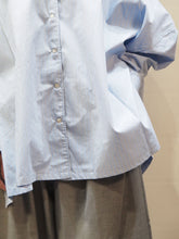 画像をギャラリービューアに読み込む, MIDIUMISOLID &quot;スキッパ― ポンチョシャツ&quot;
