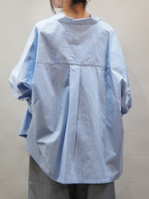 画像をギャラリービューアに読み込む, MIDIUMISOLID &quot;スキッパ― ポンチョシャツ&quot;
