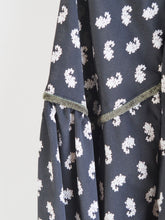 画像をギャラリービューアに読み込む, WHYTO &quot;VINTAGE FLOWER DERSS BLACK&quot;
