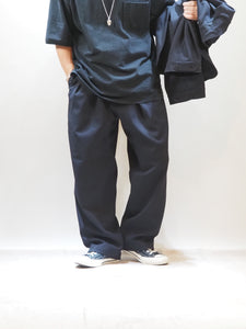 AUDIENCE "ウールライクサージ ２タックイージーワイドパンツ NAVY"