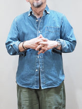 画像をギャラリービューアに読み込む, BARNS OUTFITTERS "8ozデニム ボタンダウンシャツ Lt INDIGO"
