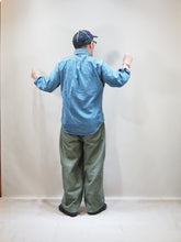 画像をギャラリービューアに読み込む, BARNS OUTFITTERS "8ozデニム ボタンダウンシャツ Lt INDIGO"
